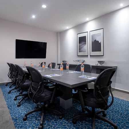 Holiday Inn Express Hotel & Suites Hermosillo By Ihg Bagian luar foto