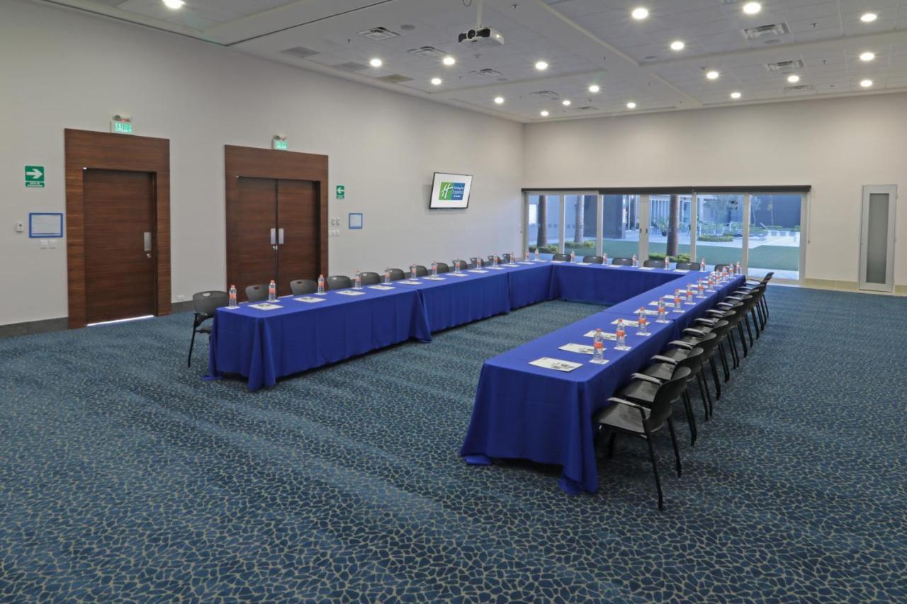 Holiday Inn Express Hotel & Suites Hermosillo By Ihg Bagian luar foto