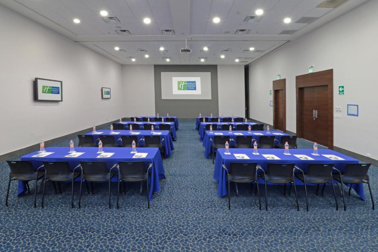 Holiday Inn Express Hotel & Suites Hermosillo By Ihg Bagian luar foto