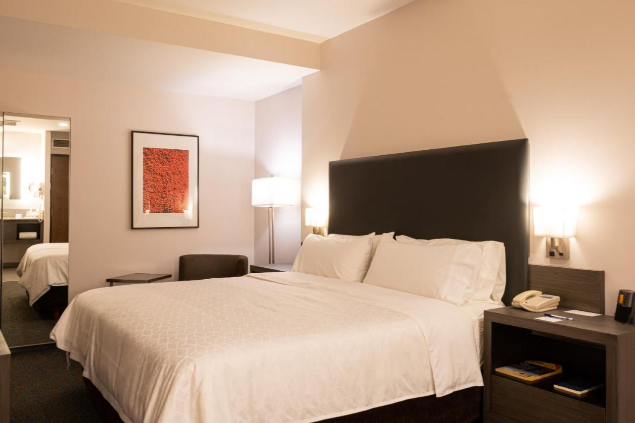 Holiday Inn Express Hotel & Suites Hermosillo By Ihg Bagian luar foto
