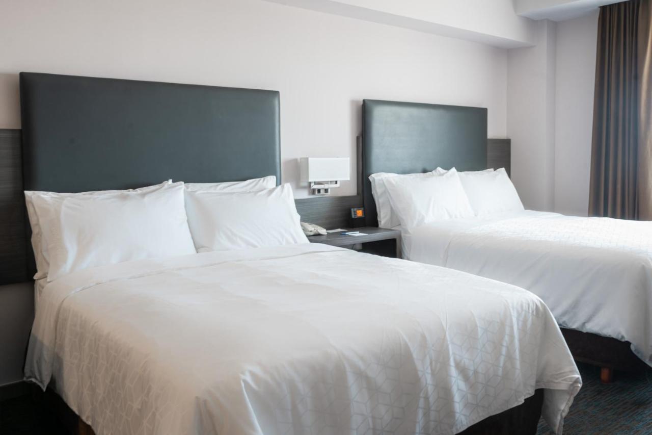 Holiday Inn Express Hotel & Suites Hermosillo By Ihg Bagian luar foto