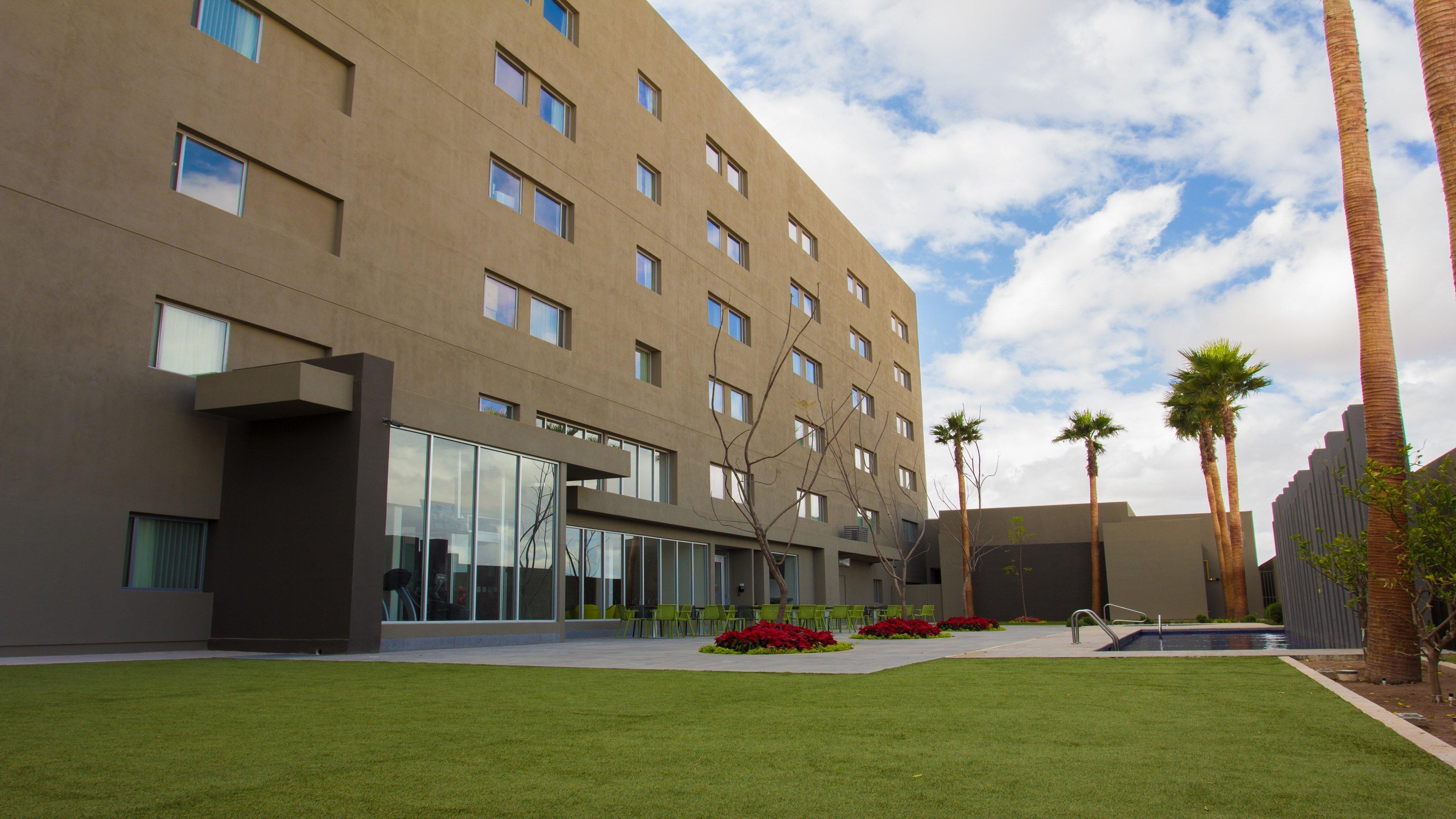 Holiday Inn Express Hotel & Suites Hermosillo By Ihg Bagian luar foto